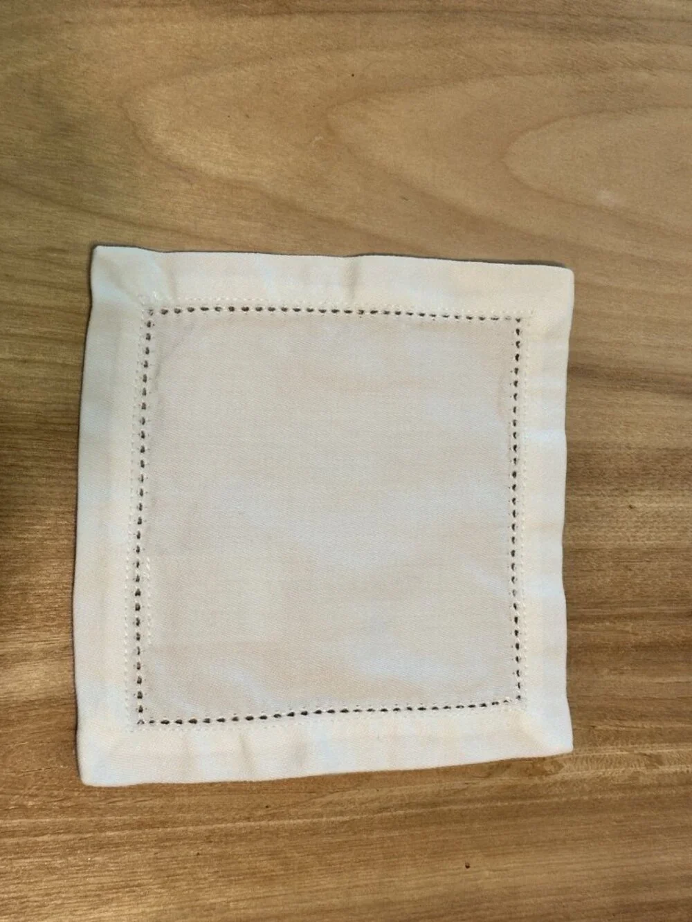8 WILLIAMS SONOMA 100% Cotton Hemstitched Cocktail Napkins Party Coaster EUC